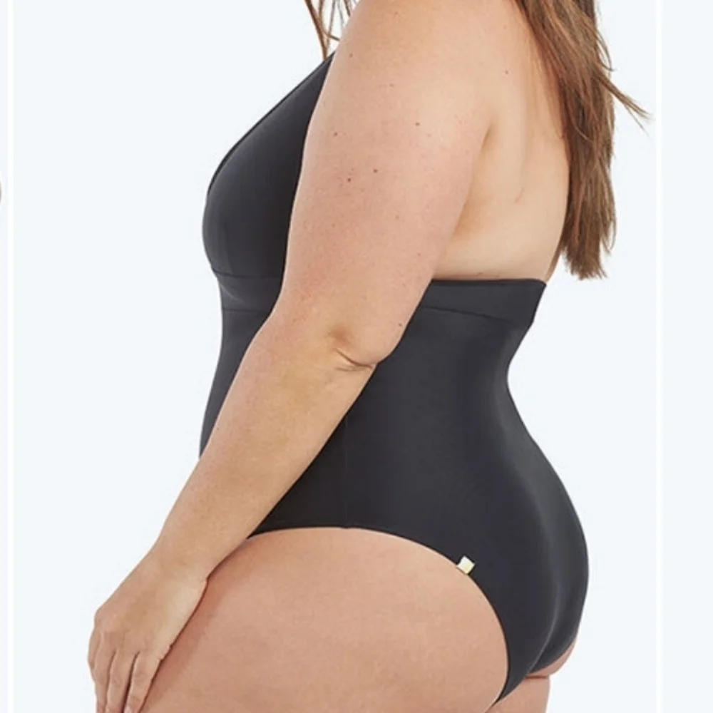 Summersalt Halter Plunge V-Neck Beach Vacation One-Piece Swimsuit Black 14
